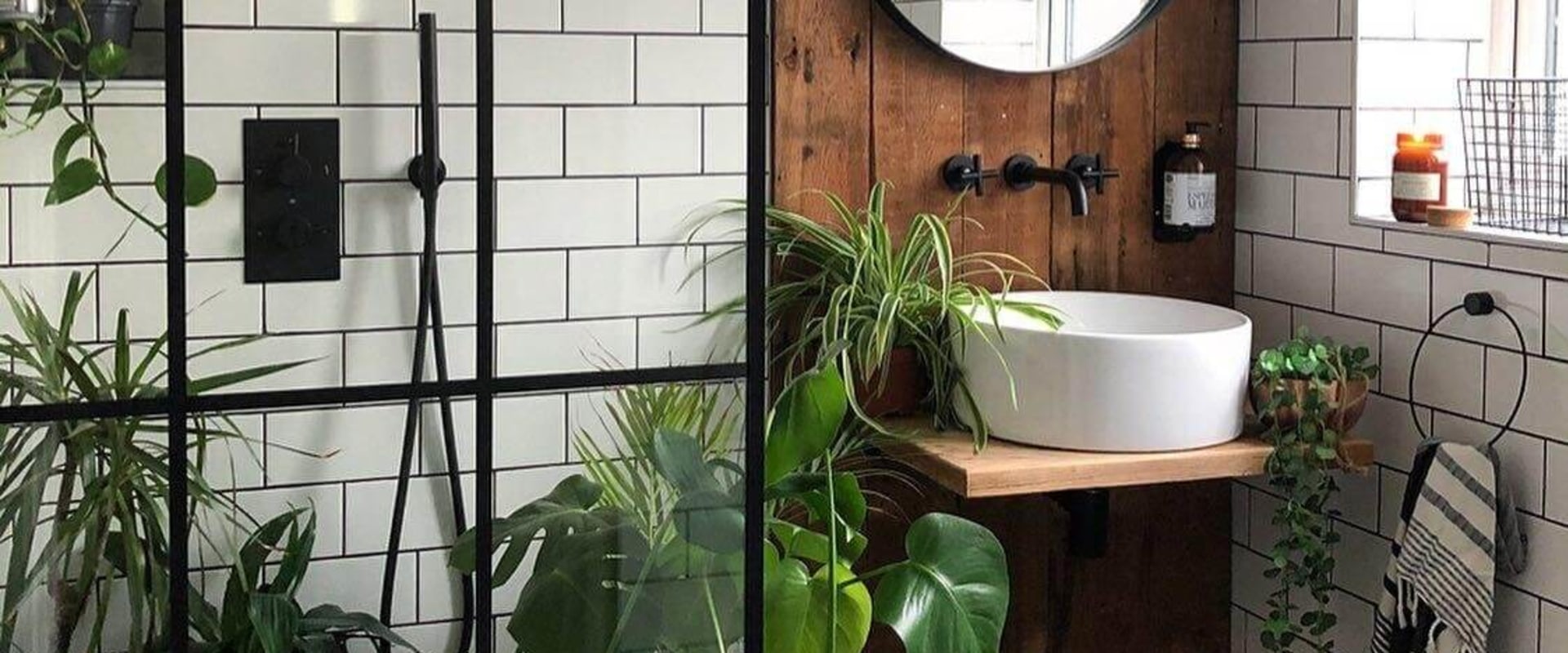 Creative Ideas for Small Bathroom Design